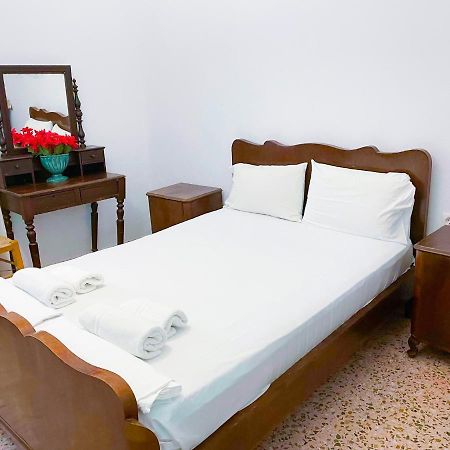Katerina Beach Rooms Андрос Екстер'єр фото