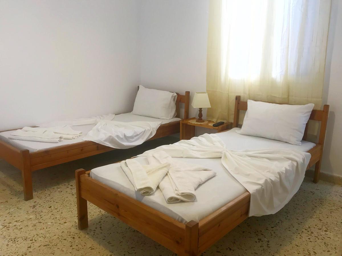 Katerina Beach Rooms Андрос Екстер'єр фото