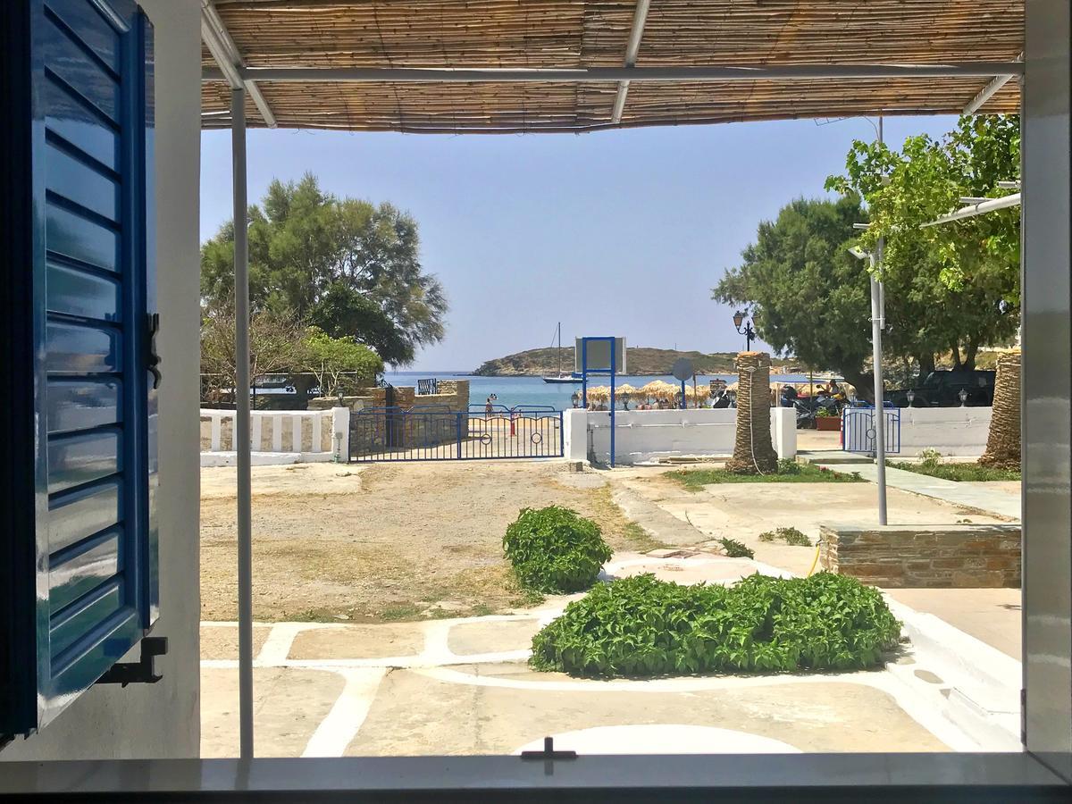 Katerina Beach Rooms Андрос Екстер'єр фото